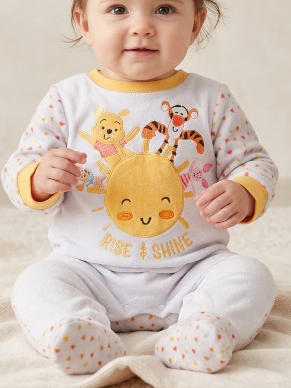 Disney Baby Winnie the Pooh Tigger Piglet Pajama Onesie Sleepwear Footsie White